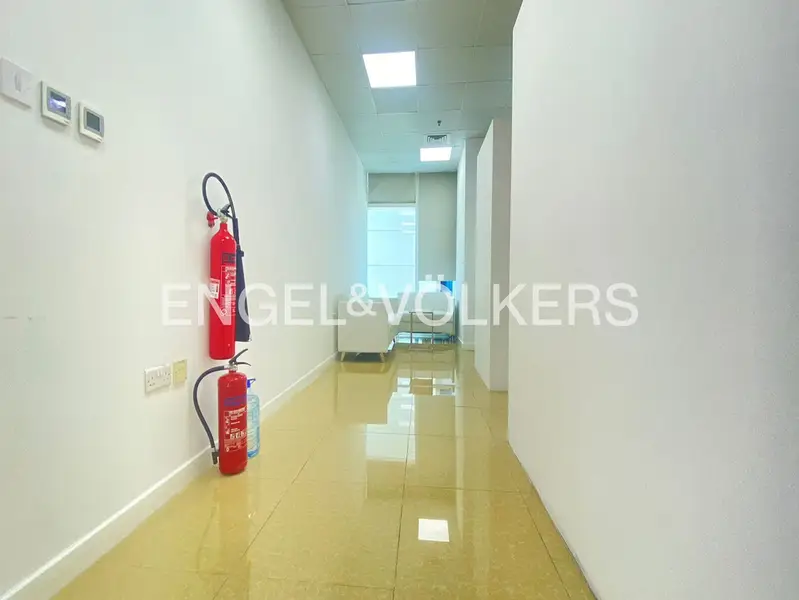 Furnished | Canal View | Available 1st November