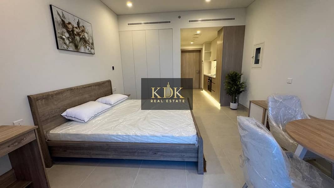 Brand New | Fully Furnished | Premium Quality - Image 3
