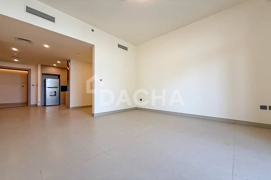 Motivated Seller | Vacant | Open Park View Motivated Seller | Vacant | Open Park View