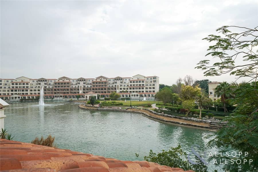 1st Floor| Large Terrace| 3 Bed| Lake View