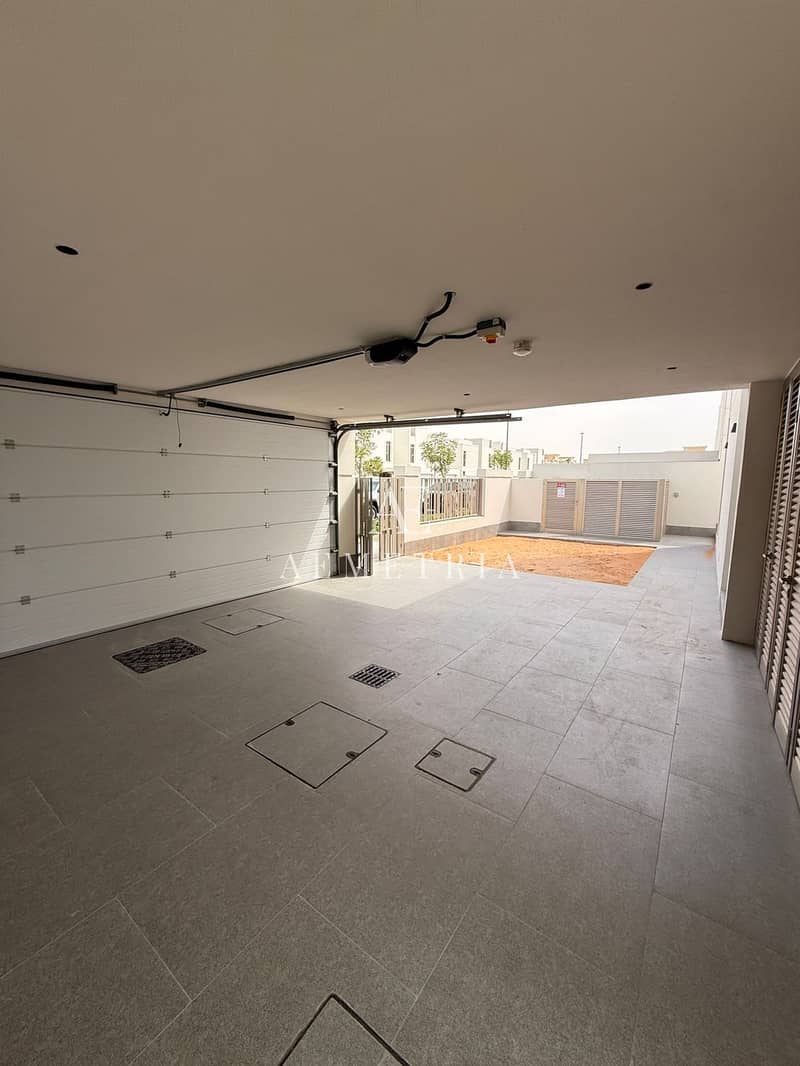 Spacious Family Home | Sunrise Living | Jumeirah Park - Image 13