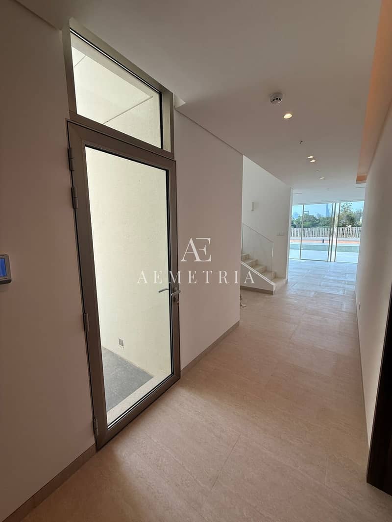 Spacious Family Home | Sunrise Living | Jumeirah Park - Image 14