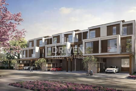 3 Bedroom Townhouse for Sale in Nad Al Sheba, Dubai - G+2 Corner Villa | Single Row | Large Plot