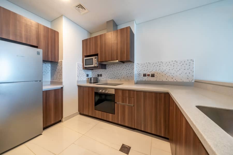 16 2302, Avani Palm View-12. jpg