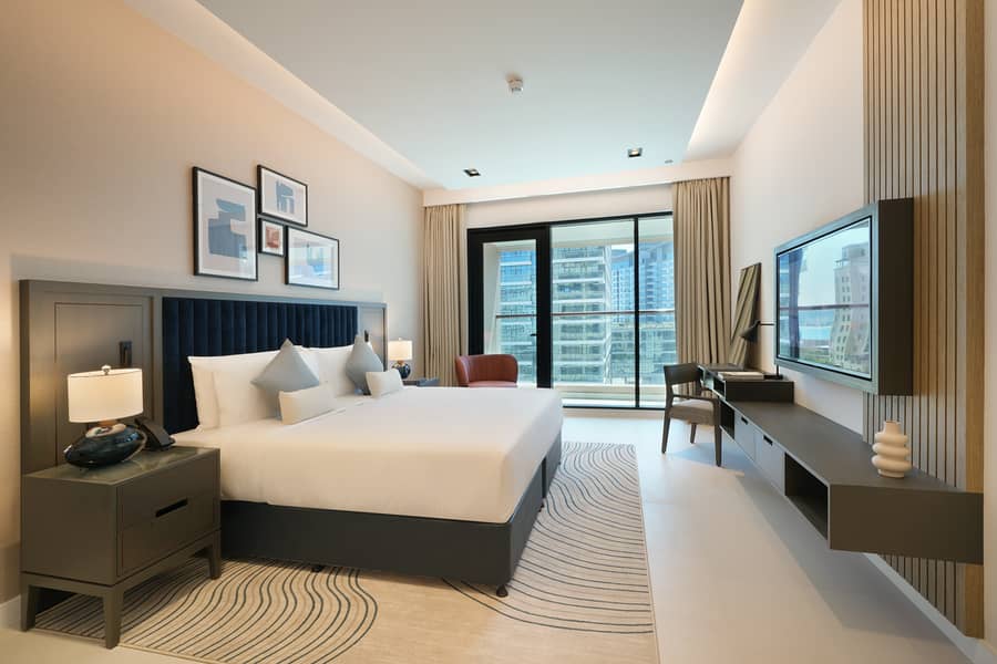 6 CMTP_Luxury_One_Bedroom_with_balcony_01. jpg