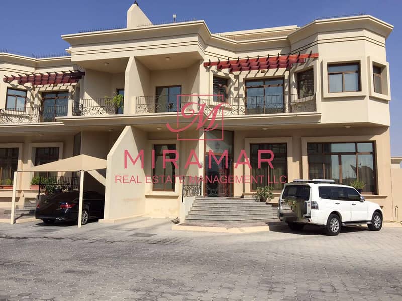 位于哈里发城 5 卧室的别墅 150000 AED - 4432809