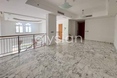 4 Bedroom Penthouse for Sale in Palm Jumeirah, Dubai - Vacant | Park and Sea Views | Luxury Duplex