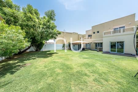 5 Bedroom Villa for Rent in The Meadows, Dubai - 1. jpeg