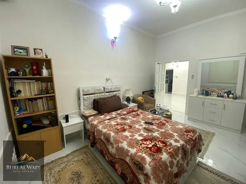 Villa for RENT in Al-Sabkha area, opposite Al-Nakheelat, on the main street. - View 3