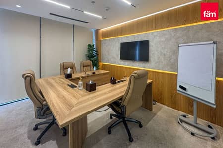 Office for Sale in Business Bay, Dubai - Close Metro | Burj Khalifa View | Fully Furnished