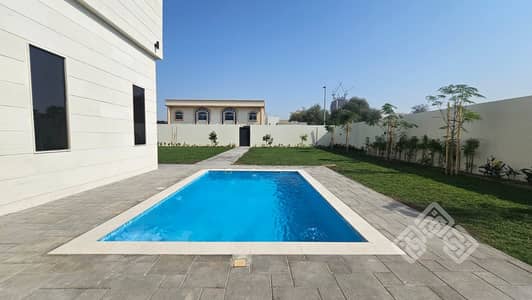 5 Bedroom Villa for Rent in Al Barsha, Dubai - 1a5a6b3d-8530-4298-914c-cfaa2f124a22. jpg 5 Bedroom Villa for Rent in Al Barsha, Dubai - 1a5a6b3d-8530-4298-914c-cfaa2f124a22. jpg