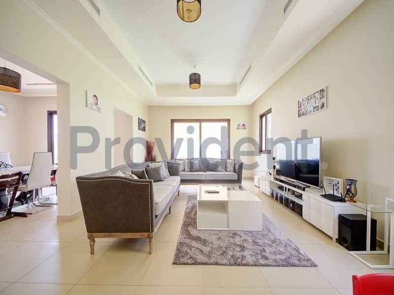 Rented|Luxurious Finishing|Well Maintained