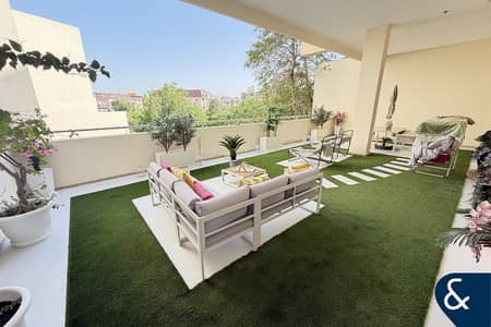 2 Bedroom Apartment for Sale in Motor City, Dubai - Spacious Two Bedroom | Upgraded | Rented