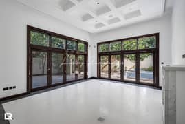 Luxurious 6-Bedroom | Private Pool Villa