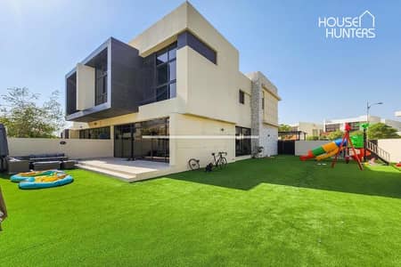 4 habitaciones Villa para en Alquiler en DAMAC Hills, Dubai - Villa en DAMAC Hills,Flora, 4 dormitorios, 345000 AED - 14999911 4 habitaciones Villa para en Alquiler en DAMAC Hills, Dubai - Villa en DAMAC Hills,Flora, 4 dormitorios, 345000 AED - 14999911