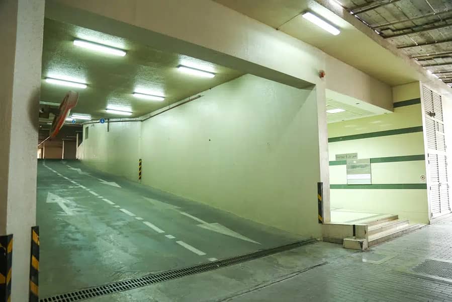 14 Parking en. ex. jpeg