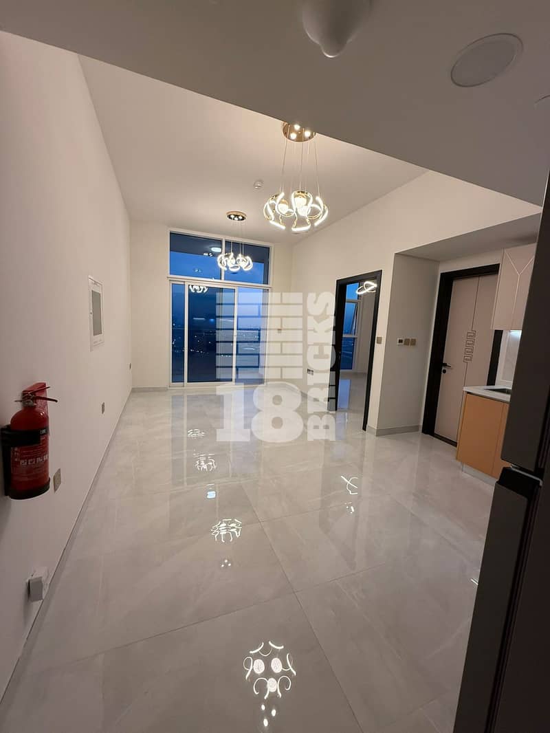 2 image_1