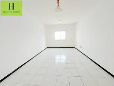 Studio for Rent in Al Majaz, Sharjah - 188572. jpg