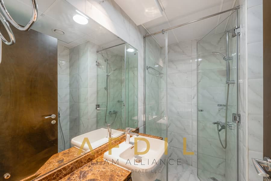 26 Shared Bathroom. jpg