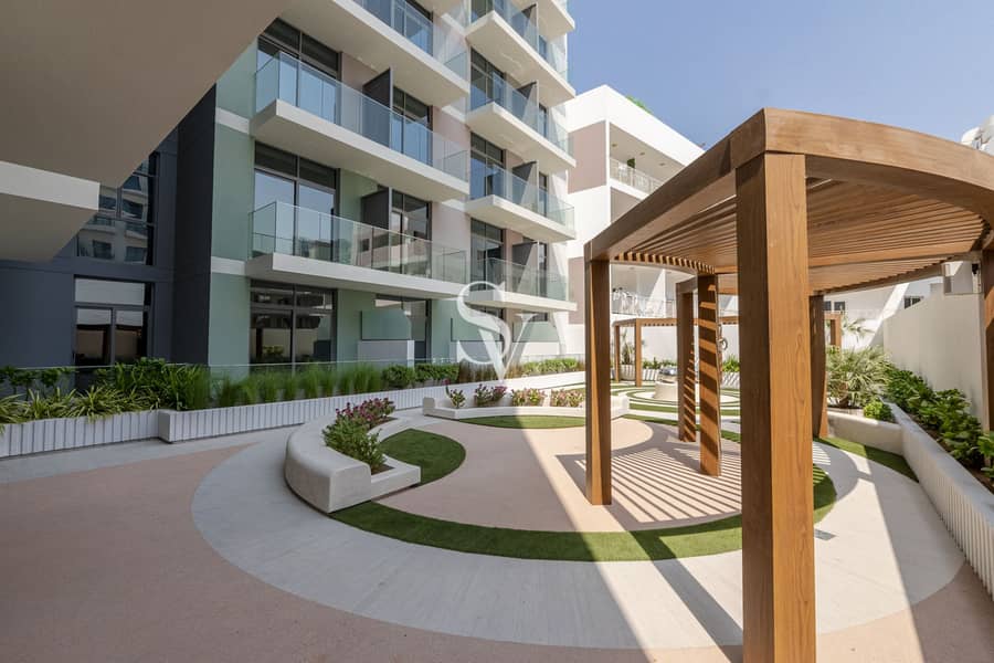 Brand New | Close to Mall | Prime Area - Image 12
