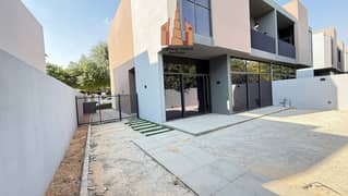 Elegant 4BR Sami detached Villa For Rent in Masaar