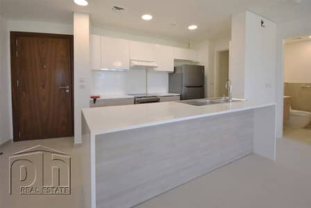 Exclusive l Balcony l Best Price l Mid Jan Exclusive l Balcony l Best Price l Mid Jan