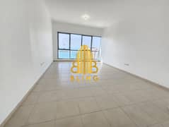 شقة في منطقة الكورنيش 3 غرف 140000 درهم - 15004741