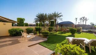 فیلا في تاون هاوس قرية الحمراء،قرية الحمراء 4 غرف 110000 درهم - 15005214