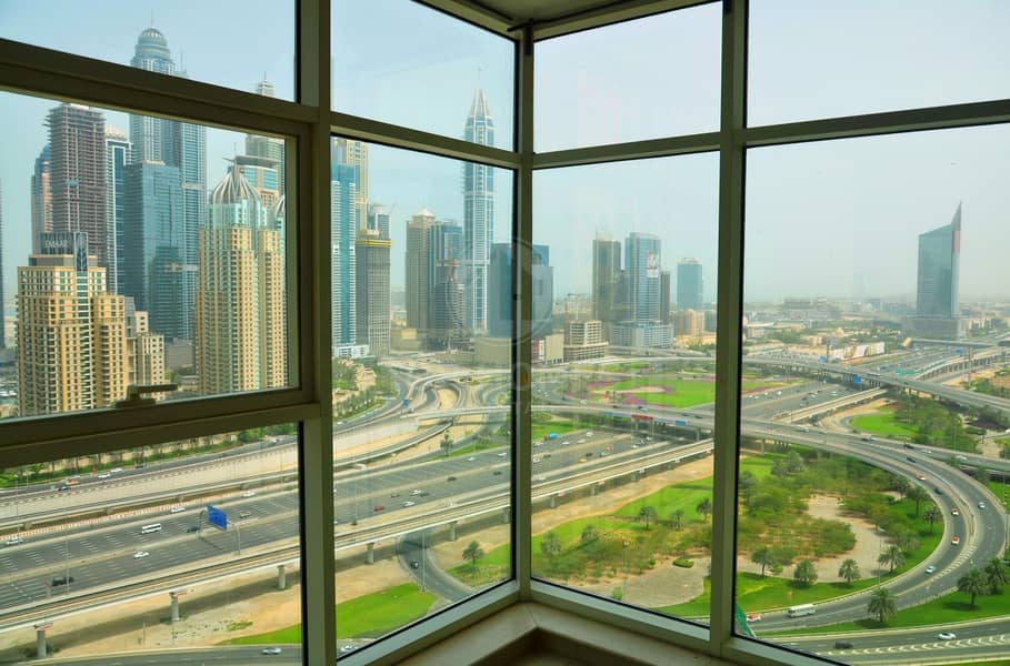 Beautiful spacious apt with great view | Near metro Beautiful spacious apt with great view | Near metro
