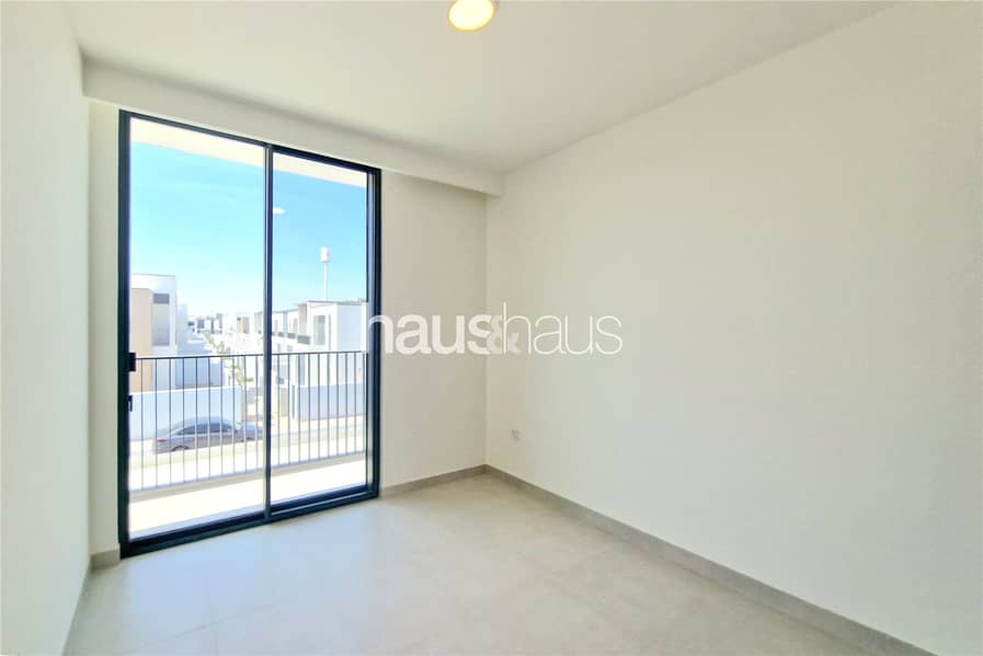 Ready | Landscaped | Exclusive - Image 14