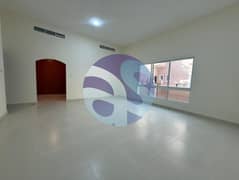 فیلا في الراشدية 8 غرف 340000 درهم - 14818383