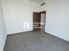End Unit l Huge Layout l Rented