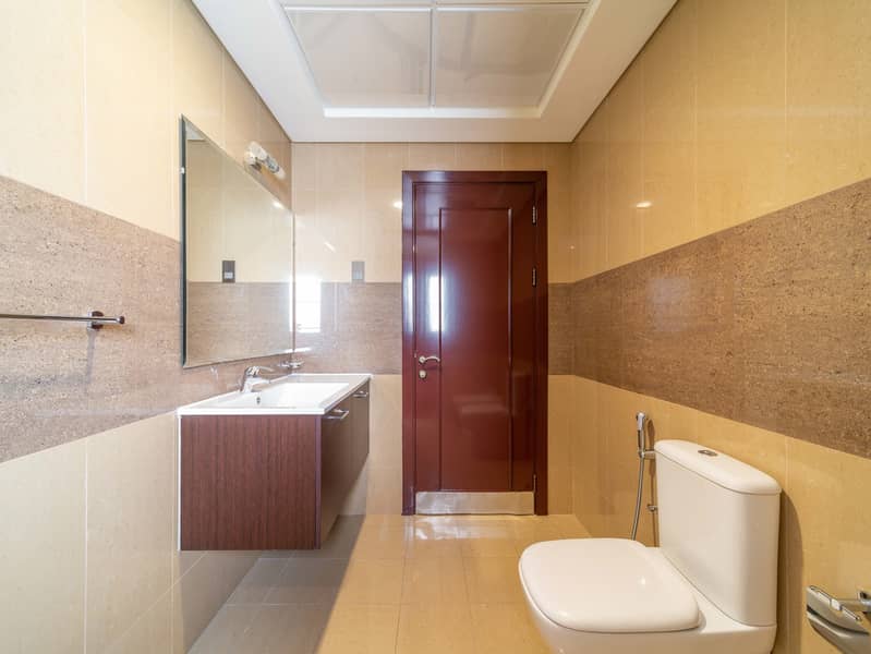 2 7R209999. jpg