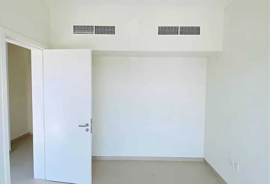3 p11-Photoroom (1). png