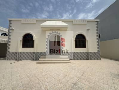 5 Bedroom Villa for Rent in Al Nekhailat, Sharjah - WhatsApp Image 2026-04-28 at 7.04. 48 PM (3). jpeg 5 Bedroom Villa for Rent in Al Nekhailat, Sharjah - WhatsApp Image 2026-04-28 at 7.04. 48 PM (3). jpeg
