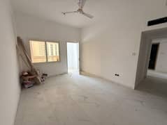 2BHK Abu Shagara, balcony, free AC & internet, AED 45,000 yearly, near Dubai exit, 6 cheques.