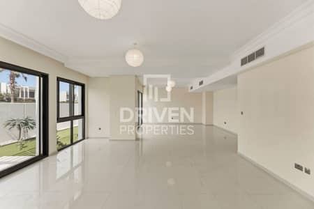 6 chambres Villa à à vendre à DAMAC Hills 2 (Akoya by DAMAC), Dubai - Villa à DAMAC Hills 2 (Akoya by DAMAC)，Claret, 6 chambres, 4550000 AED - 14711066
