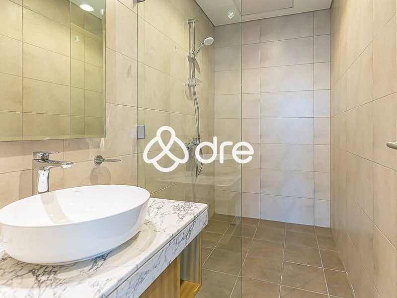 15 DRE01096. JPG