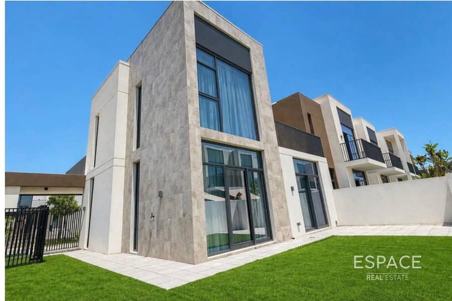 House in Dubai - View 3