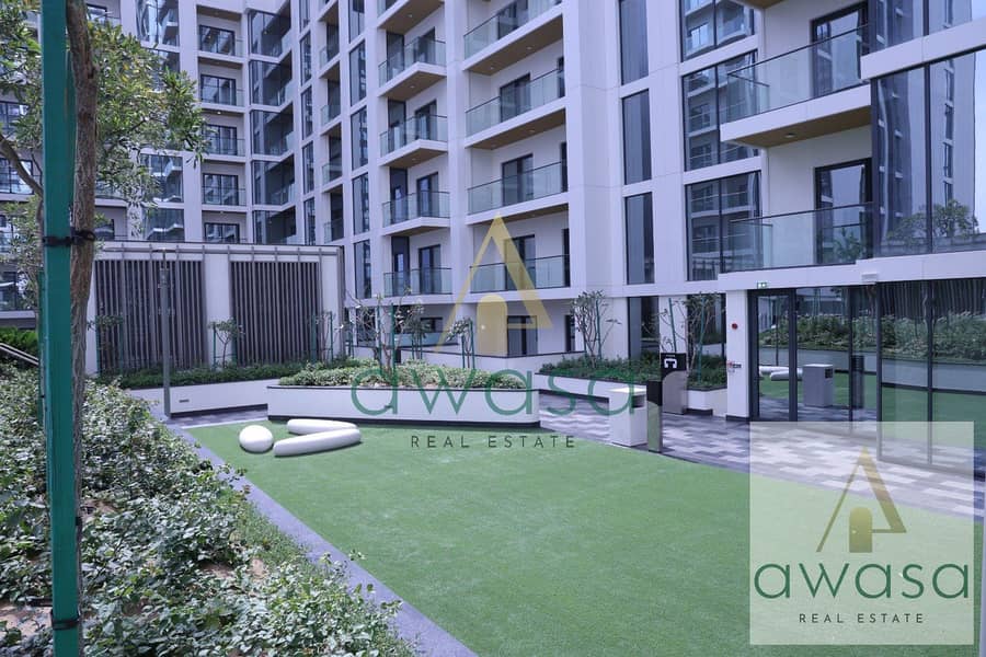 Stylish 1BR Apartment Crest Grande Modern Living - Image 7