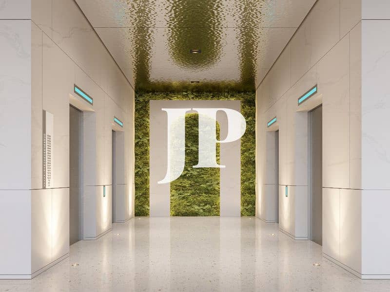 8 Lobby 33. jpg