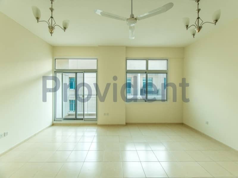 Exclusively Managed | Well Maintained and Vacant Exclusively Managed | Well Maintained and Vacant