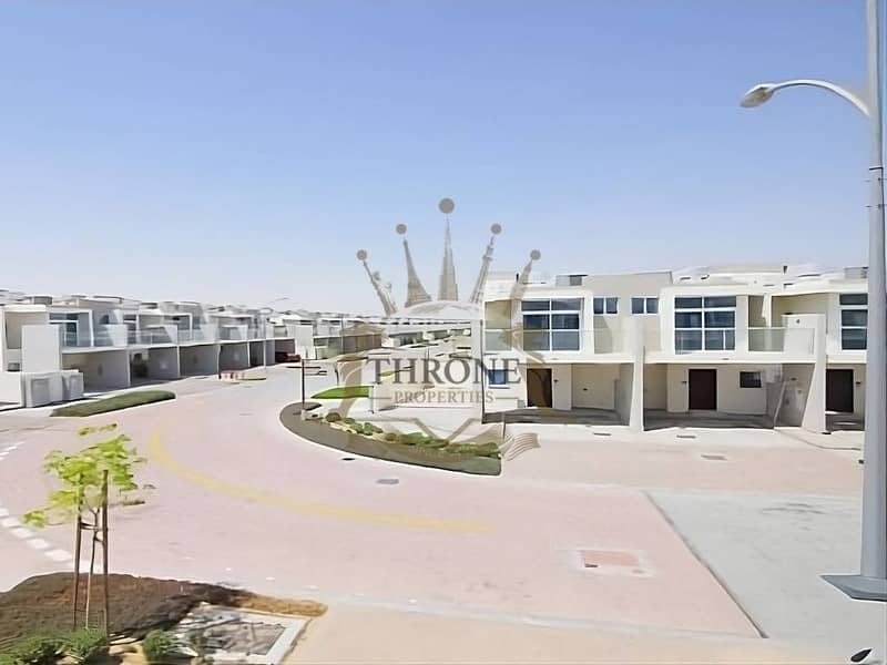 DESERT VIEW-L SHAPED GARDEN-TOWNHOUSE FOR RENT DESERT VIEW-L SHAPED GARDEN-TOWNHOUSE FOR RENT