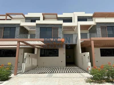 4 Bedroom Townhouse for Sale in DAMAC Hills, Dubai - 22. jpg 4 Bedroom Townhouse for Sale in DAMAC Hills, Dubai - 22. jpg