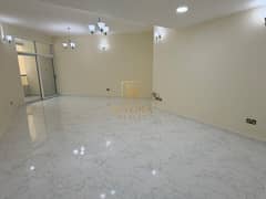 شقة غرفتين وصالة | غرفة خادمة وشرفة | بالقرب من محطة مترو برجمان