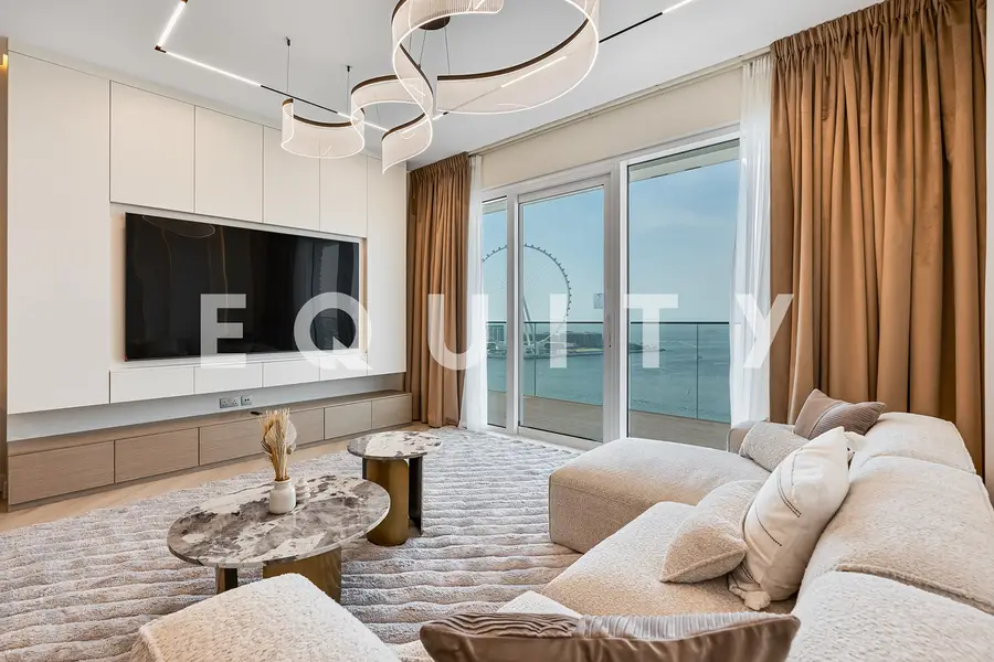 Luxury Living | Stunning Views | Large Layout in Jumeirah Beach Residence (JBR)