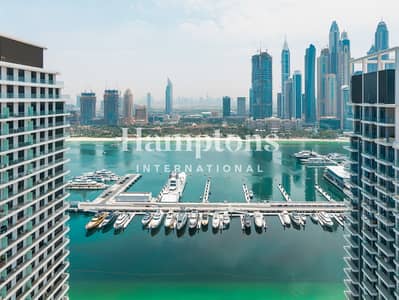 2 Bedroom Flat for Sale in Dubai Harbour, Dubai - Dual Sea View | Largest Layout | Spacious