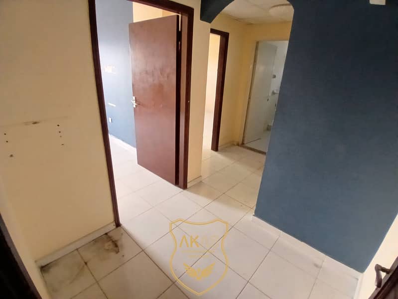 9 18745. jpg