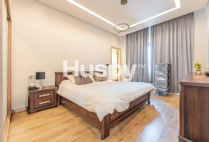 Exclusive | Top Floor | Large Layout - Image 5