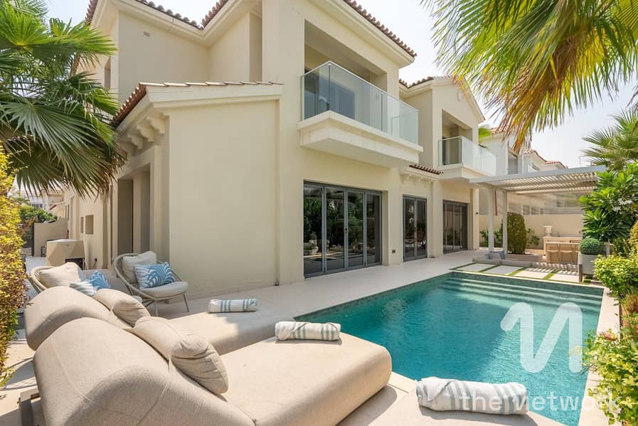 Exclusive | Open Plan Living | Private Pool Exclusive | Open Plan Living | Private Pool